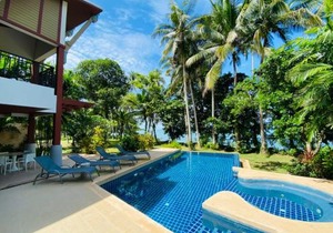 Amatapura Beachfront Villa 15, SHA Certified