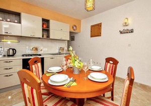 Amazing apartment in Igrane with WiFi