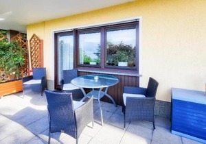 Amazing Apartment In Schotten With Kitchen