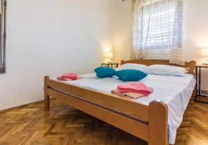 Amazing Apartment In Valtura With Kitchen