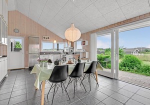 Amazing home in Ejstrupholm with sauna