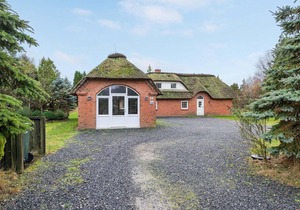 Amazing home in Rømø with sauna