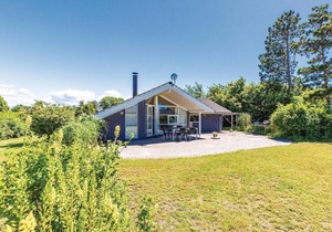 Amazing home in Slagelse with kitchen