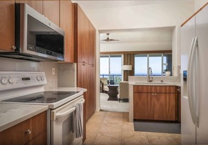Amenity Centric Contemporary Top Floor Condo