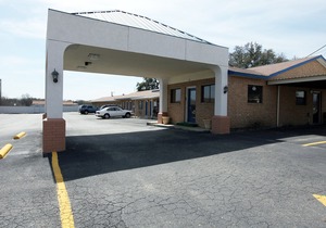 Americas Best Value Inn Comanche