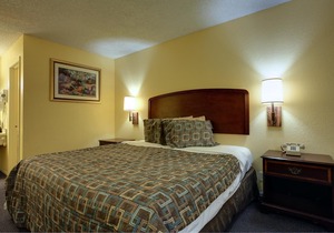 Americas Best Value Inn Comanche