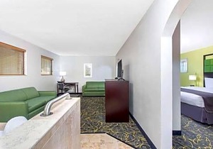 AmericInn by Wyndham Delafield