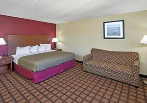AmericInn by Wyndham Burlington