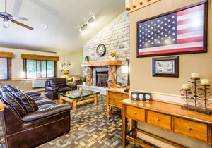 AmericInn by Wyndham Hampton