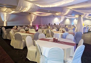 AmericInn by Wyndham Mankato Conference Center