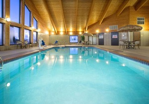 AmericInn by Wyndham New London