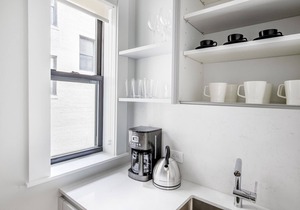 Ample Allston 2BR w/W/D in basement