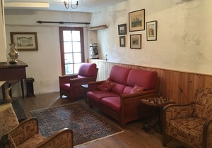 Ancient, Modern and Welcoming House In Quillan Centre