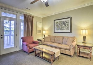 Anderson Creek Club Condo with Community Amenities!