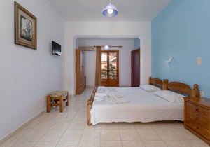 Anemomylos Studios - Ground Floor Two-Space Apartment