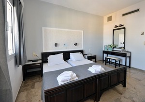 Anna Apartment 50 meters from the sea