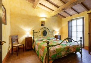 Anna, Fattoria la Pieve, Roccalbegna, Grosseto and Maremma