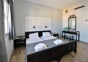 Anna's Double Room 150 meters from the sea