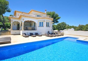 Anngo Dos by Aguilarent