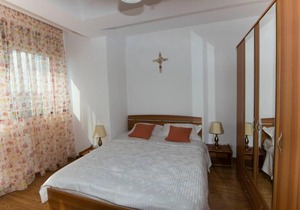 Ap. 22 F Linda Residence