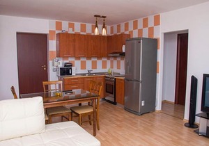 Ap. 61b Linda Residence