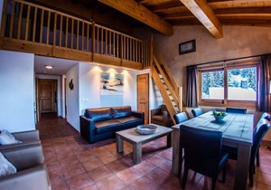 Apartment for 6 people. In the center of Saint François Longchamp located on the slopes.