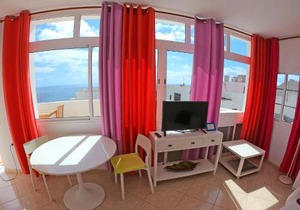 Apartamento junto el mar