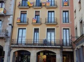 Apartaments Vicus 2 con vistas a la Plaza Mayor de Vic