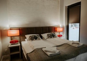 Apartamenty i Pokoje InforesPark