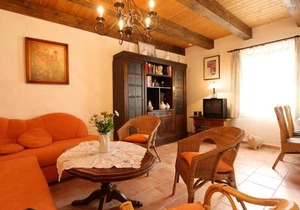 Apartment 1 - Fewos "Storchenhof" near the lake