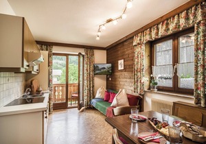 Apartment 1 with Mountain View, Garden & Wi-Fi
