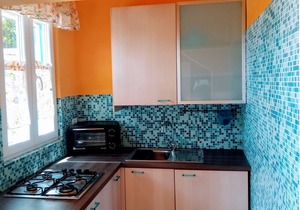 APARTMENT 2+4 BEDS IN A VILLA ONLY 100MT FROM THE SANDY SEA