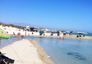 APARTMENT 4 SLEEPS IN A VILLA ONLY 100MT FROM THE SEA OF SAND