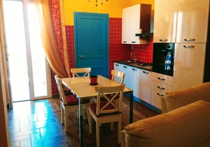 APARTMENT 8 SLEEPS IN A VILLA ONLY 100MT FROM THE SEA OF SAND