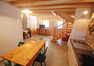 Apartment Albergo Diffuso - Cjasa Ustin-2 by Interhome