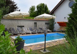 Apartment- Andrew 2 - One Bedroom Apartment, Sleeps 5