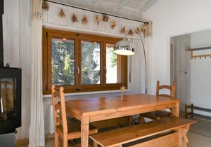 Apartment Dent Favre A et B by Interhome