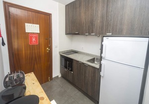 Apartment 'Esmeralda 41C' with Sea View, Pool, Garden, A/C & Wi-Fi