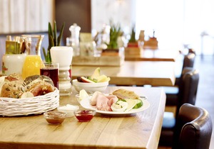 Apartment ∙ Ferienwohnung Linde, 80qm, 1 Schlafzimmer, 1 Kinderschlafzimmer, max. 2 Erwachsene und
