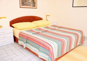 Apartment Gojko - 50 m from the beach: A3(2) - Zivogosce, Riviera Makarska, Croatia