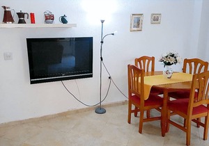 Apartment Ideally Located Between The Sea & The City Center