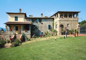 Apartment in Chiusdino with terrace