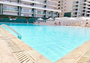 Apartment In Fort Cambridge with Pool