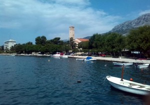 Apartment in Kaštel Sucurac with sea view, balcony, air conditioning, Wi-Fi (585-3)