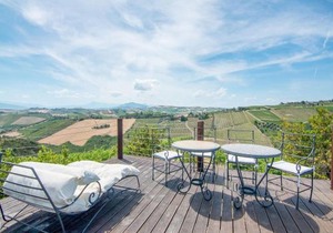 Apartment in Marche near Grottammare Beach
