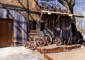 Apartment in the wheel maker's house on the bottom left