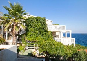 Apartment Milna 2461c