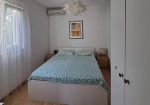 Apartment Mlad - with pool: A3(2) - Rogac, Island Solta, Croatia