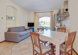 Apartment on Lake Idro with Pool