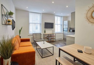 Apartment One, Hudsons Yard House